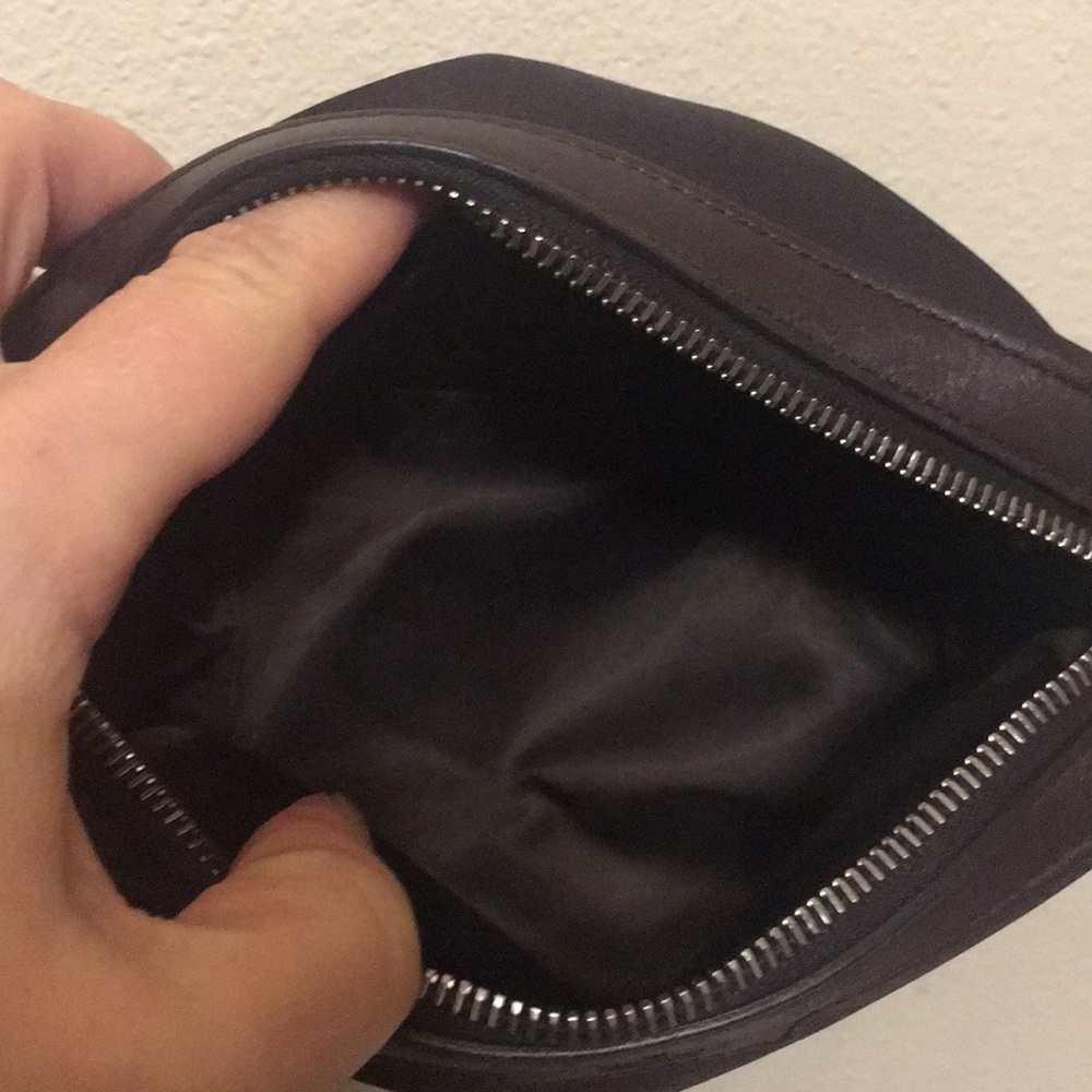 Cosmetic bag - Picture 6 of 7